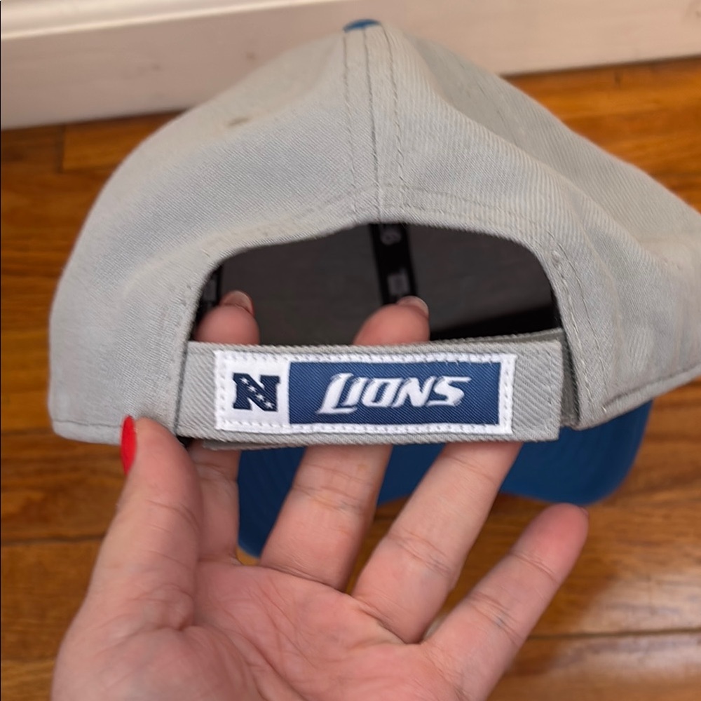 New Era Detroit Lions Gray and Blue Women's Hat - Picture 2 of 6